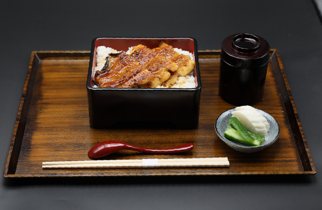 炭火焼きうな重 竹（鰻四分の三・肝吸い・香の物付き）
